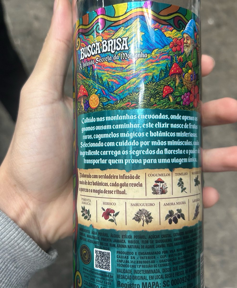 riruto's tweet photo. @canalmanikomio faz bebidas agora e eu não to sabendo? https://t.co/S41QIJQ4X1