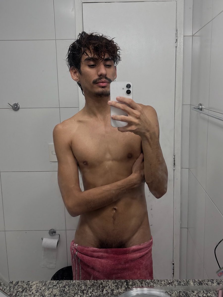 mvrewebp's tweet photo. 🚿 https://t.co/uQgvRgzaCl
