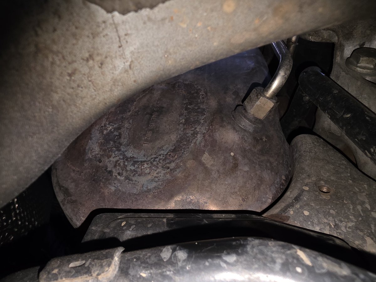 theTravellerke_'s tweet photo. What was in your report Vs actually how I found it

If you have photo's of the catalytic converter and the Unmodified exhaust system which you ticked (green) bythway

kindly share with us I will delete all my posts afterwards and apologise https://t.co/06dnub99wV