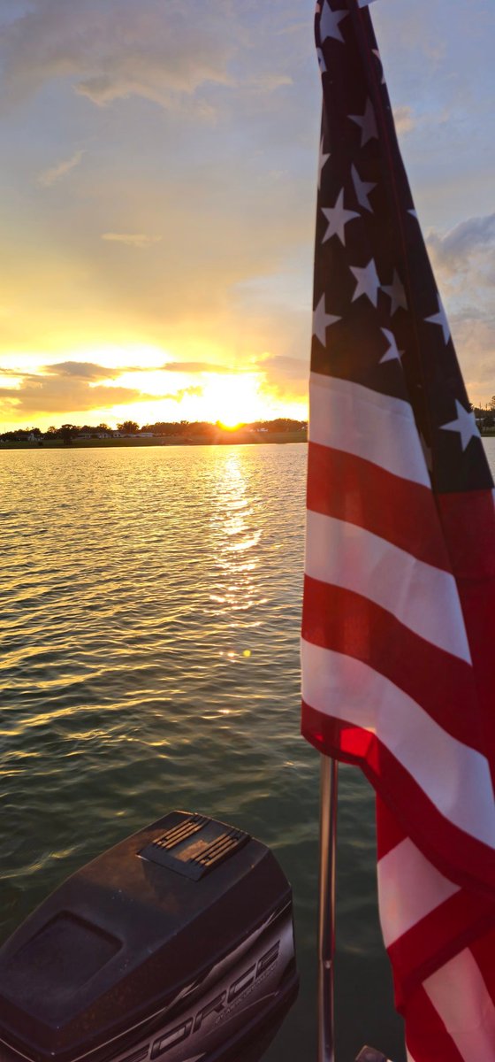 BirdManK3v's tweet photo. Happy 4th of July everyone! https://t.co/JHK8XdaNVH