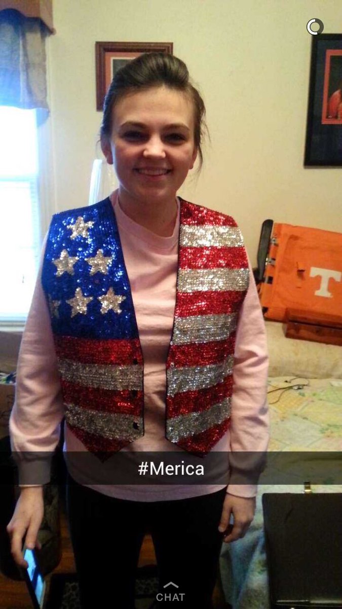 LacieReneee's tweet photo. Happy 4th!!! 🎉🎇🎉🎆🎉 https://t.co/LOOQboU7G2