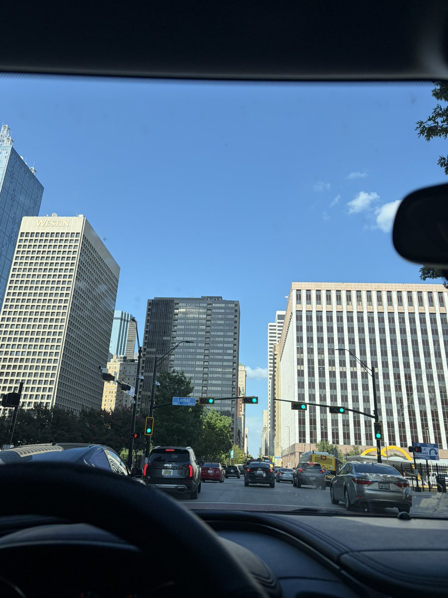 latticx's tweet photo. 🚘🛣️ https://t.co/wO0kW5KmeI