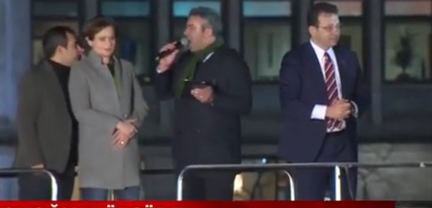 reiso6567's tweet photo. Bu kareler CHP nin bu günki parçalanma hikayesinin başlangıç noktasıdır.
Bu kucaklaşma bu ikilinin Kılıçdaroğlunu bitirme sözleşmesidir.
Tarih birgün bu kucaklaşmanın hikayesinin sırrını aydınlatacaktır. https://t.co/b1CYFyslZE