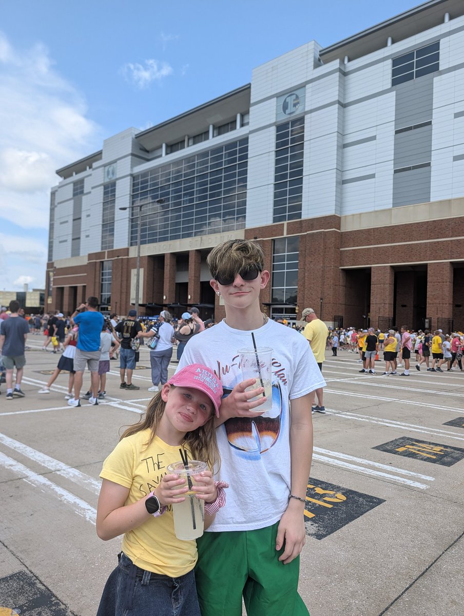 HeidemannHQ's tweet photo. Great 4th of July at Kinnick! #4thofJuly https://t.co/BOqzukkYdE