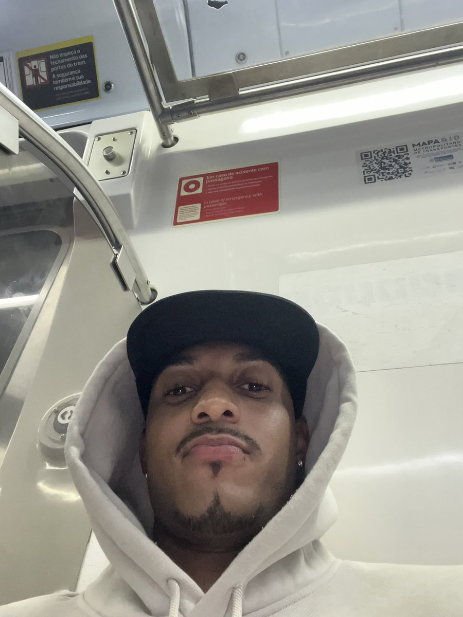 peaga_99's tweet photo. 👀👀 https://t.co/eUVrQjLOFF