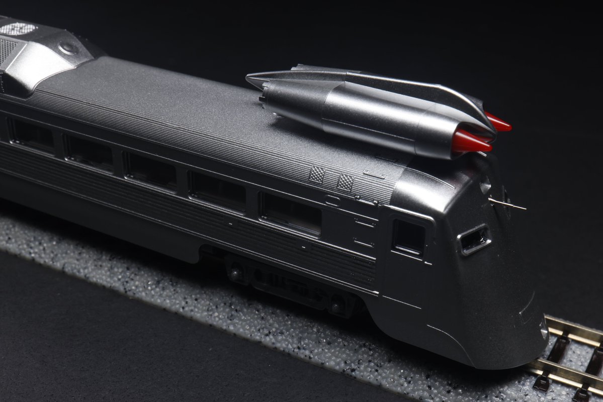 kato_team's tweet photo. 【2日間の伝説】
高速鉄道史に名を刻む「Jet Powered RDC」。NYCは鉄道の復権を目指して既存路線の高速化を模索。バッド社製気動車RDC-3にジェットエンジンを搭載し、1966年7月23,24日に高速試験を行いました。製品は独特のカウル、ピトー管やジェットエンジンなどを余すところなく再現いたします。
https://t.co/D3NFcvmP5O