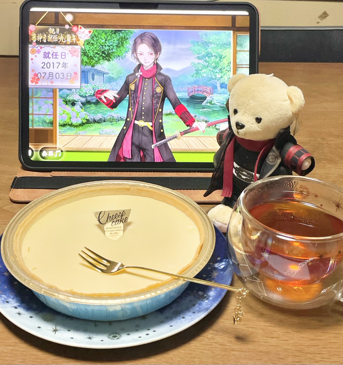 sumakumane's tweet photo. @toukenTL
先日、就任9周年でした！！！！ 
ちゃんと梅雨してるので梅雨の庭〜…狭い方が落ち着くからつい旧の庭にしちゃう。これからもよろしくねぇ… https://t.co/UMHT0nDlue