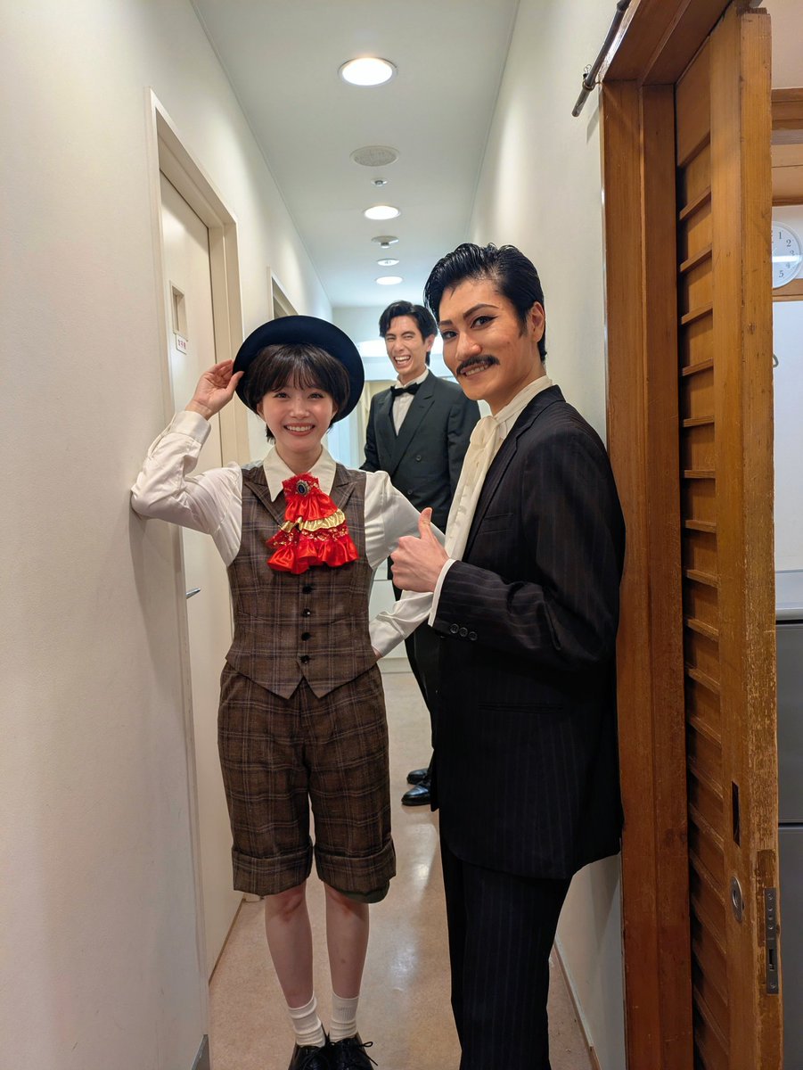 yusukeee_0716's tweet photo. #シーボルト父子伝2026 2日目ありがとうございました✨✨

誇組が千穐楽でした.
おめでとうございます🎉
#市川美織 さん #安田聖愛 さん #東雲れいか さん
お疲れさまでした✨
真ん中にそびえ立つ背が高い #徳田皓己 さんは今日も一緒に闘います⚔️笑

一期一会、同じステージは二度とない.

本日7/5 14:00 大千穐楽(愛組千穐楽)

最後、行ってきます！