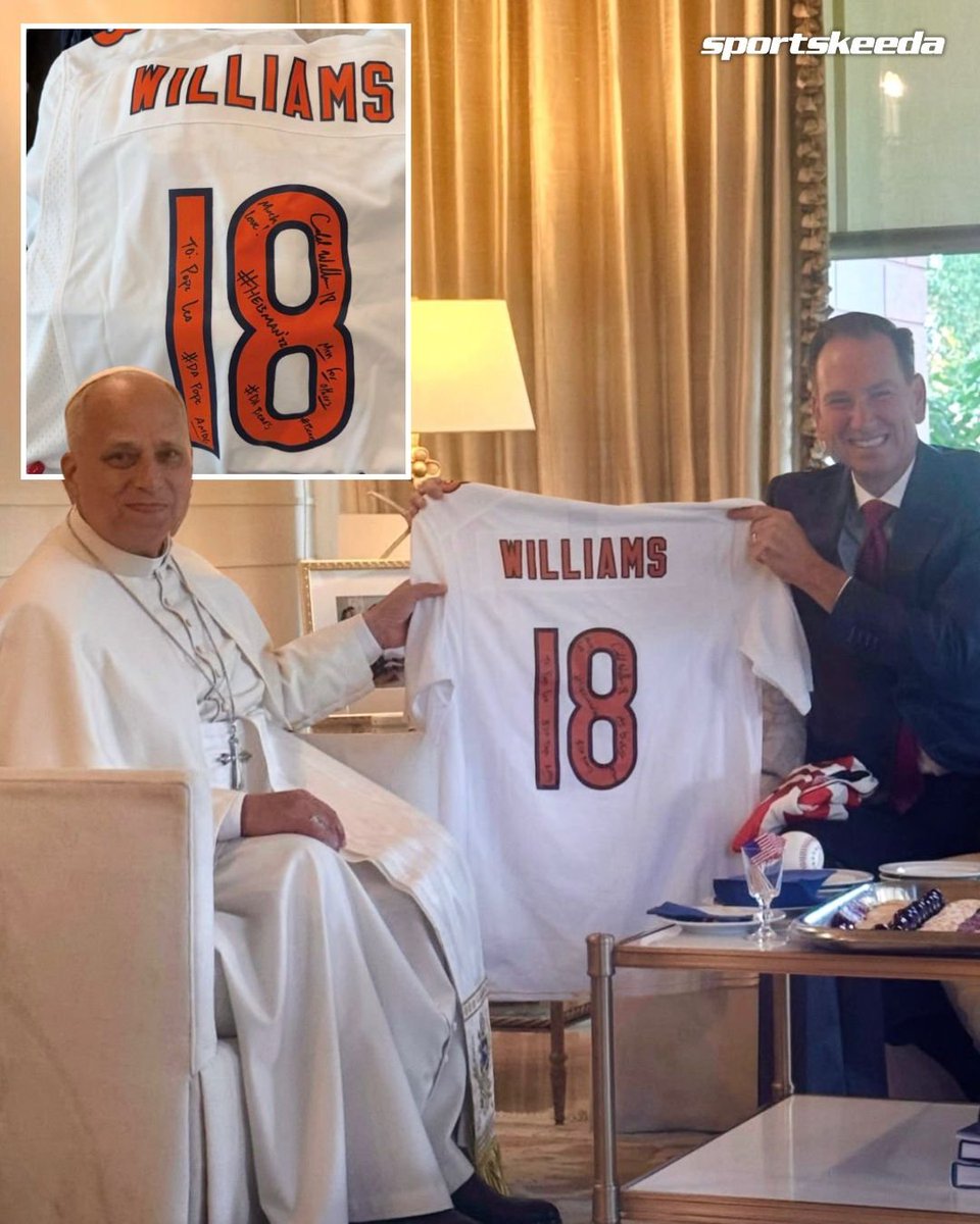 SKProFootball's tweet photo. Chicago Bears star QB Caleb Williams gifted Pope Leo XIV an autographed jersey:
“To Pope Leo #DaPope Men for Others”
📸: Caleb Cares
#NFL #Chicago #Bears https://t.co/65MRrvk4MX