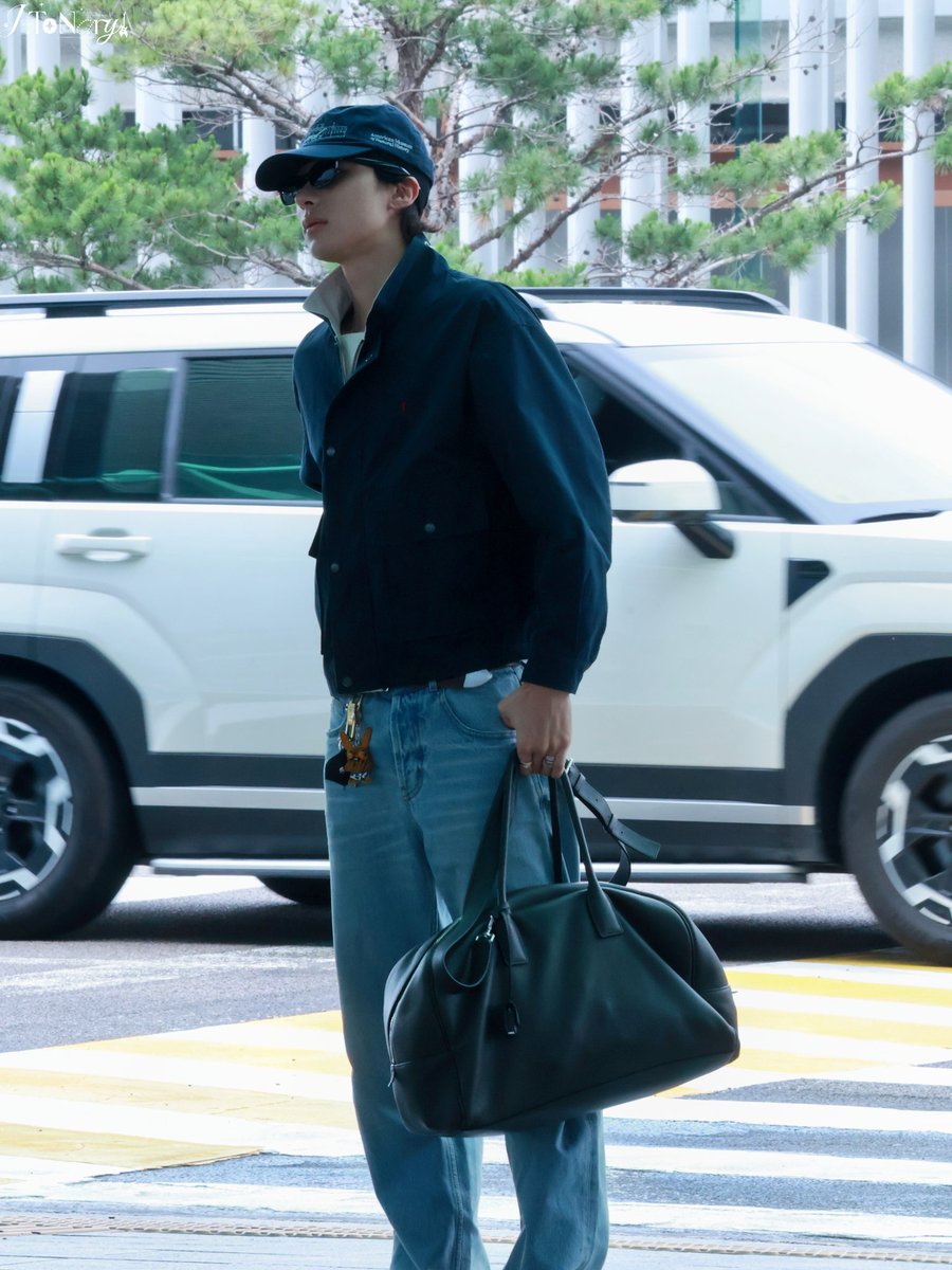 jtonary's tweet photo. 260705 ICN
#ANTON #앤톤 #라이즈 #RIIZE https://t.co/1CucczlOP1