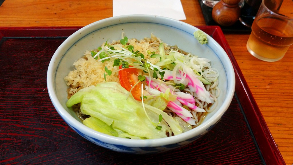 lazuly2016's tweet photo. 北千束駅～洗足池へ
睡蓮咲いてた
洗足池駅の近くでお昼ごはん
冷やしたぬきそば
ごちそうさまでした。😋
#睡蓮 
#お昼ごはん 
#冷やしたぬきそば 
2026年7月4日撮影 https://t.co/i55korBPnM