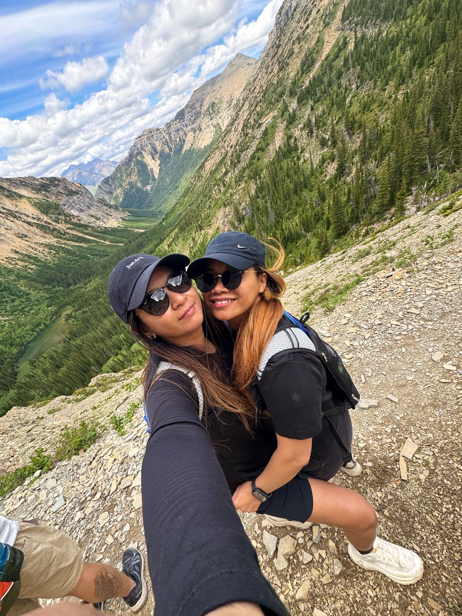 isshh16_'s tweet photo. You + Me + Crypt Lake magic.⛰️❤️ https://t.co/h9e0iBzIMt
