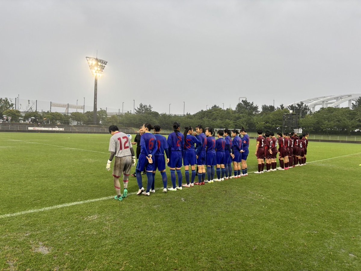 otemon2017's tweet photo. 第32回大阪女子サッカー選手権大会 
vs大阪桐蔭
1-0

応援ありがとうございました🐔 https://t.co/xFygbKdlEA