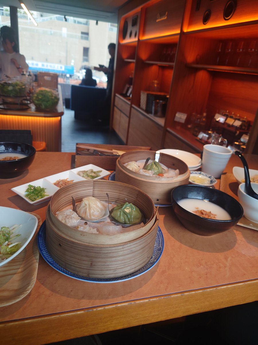 e_chan_cn's tweet photo. 今日のランチは中華😋 https://t.co/18TMMzLhQK