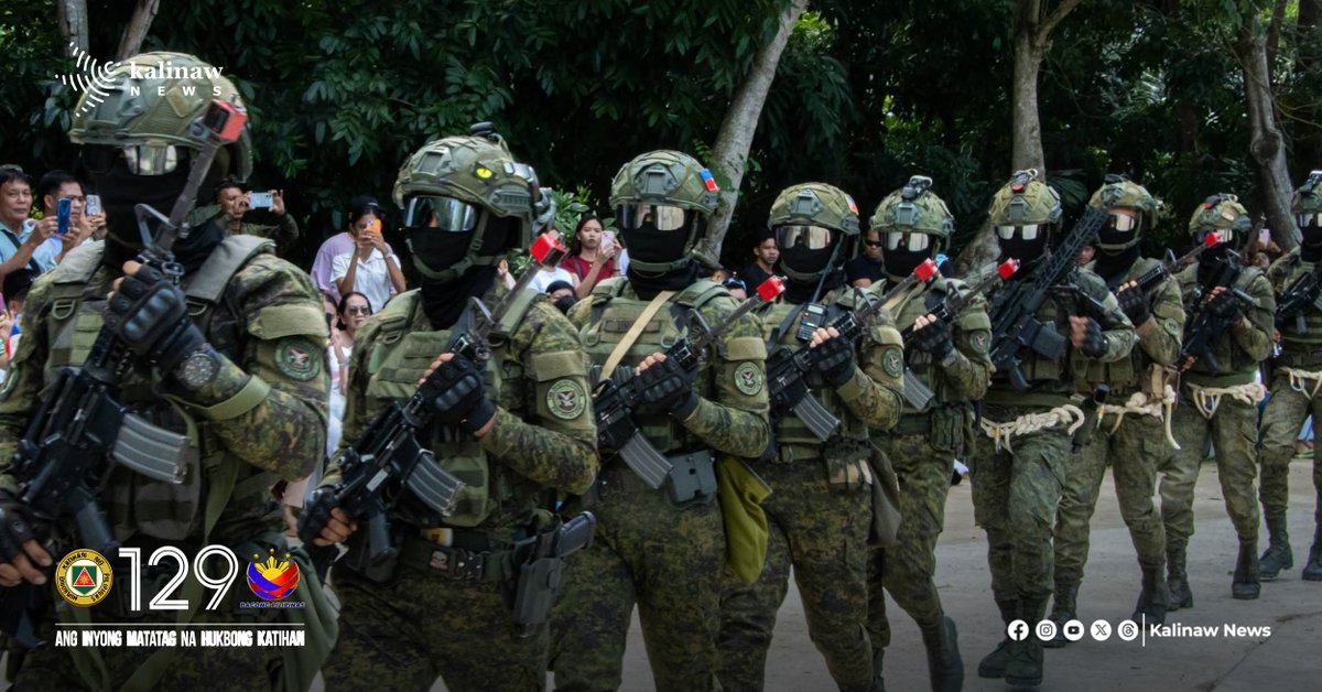 KalinawN19869's tweet photo. One Hundered Thirty-Five (135) New Privates Complete Operations Orientation Course, Boost 10ID Mission Readiness
Read: https://t.co/8RQ0iSid5j
#OneAFPOnePhilippines
#StrongAFPStrongPhilippines
#AngInyongMatatagNaHukbongKatihan
#Army129
#CATEXKatihan https://t.co/hZF36PF07R
