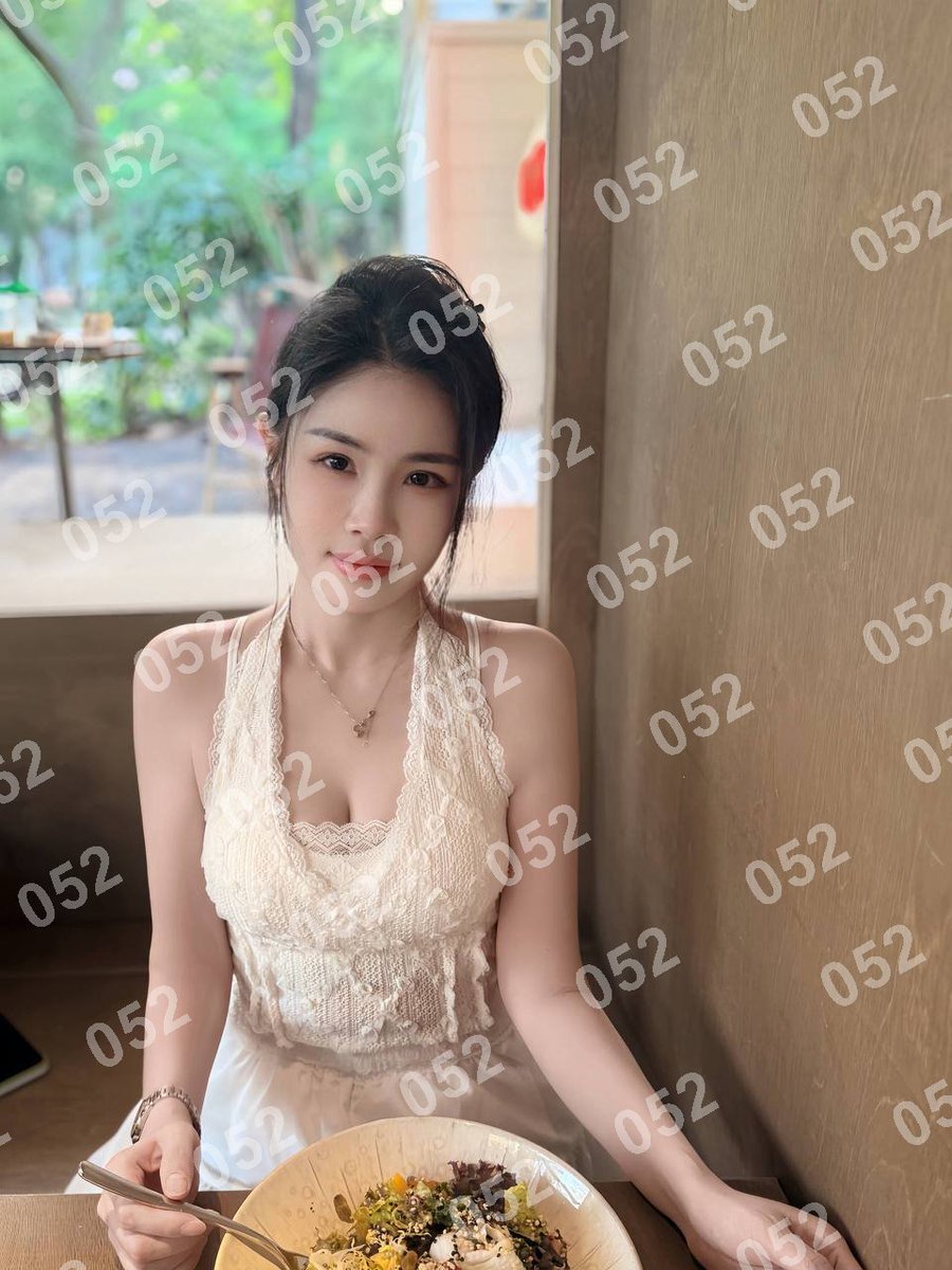 _PabloRabelo's tweet photo. #六安
👉助理@chunlibey
看上了请截图妹子便客服快速安排
幸福经常是二倍速，苦难又总是慢镜头。
六安市金安区六安曙光铂尊酒店 https://t.co/pU7B0i6jnK