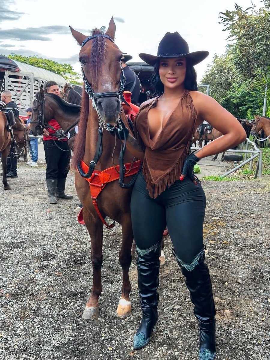 andreapalta77bg's tweet photo. Cabalgata Toro Valle febrero 2026🐴 https://t.co/cALQ94wbbt