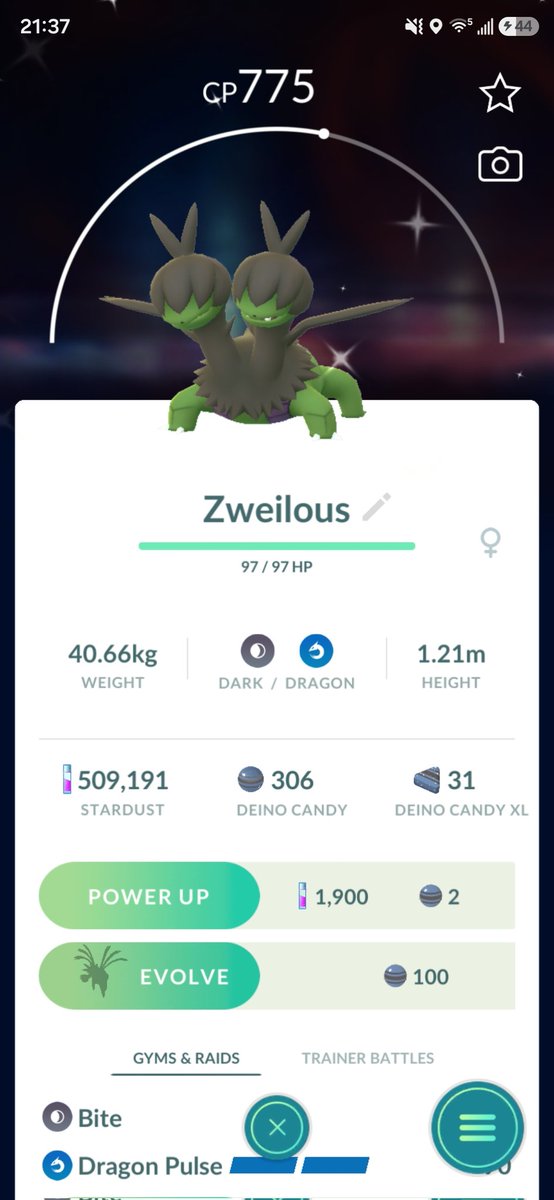 GothicalFairy's tweet photo. Got a shiny Zweilous from the Pokemon Go pass. 👀👀👀 https://t.co/l51Ud7LkBF