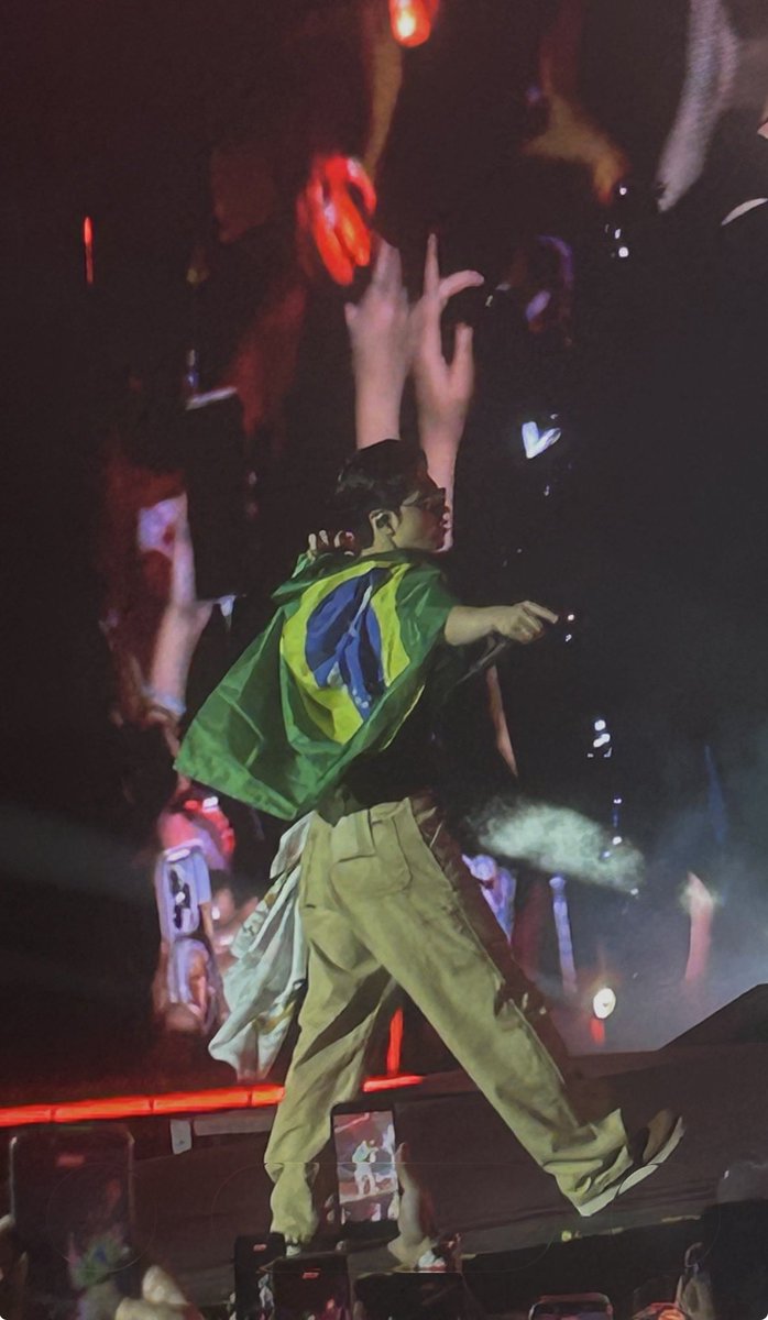 ikeuchn's tweet photo. BRASILEIRO😭 https://t.co/XwQHB74x2i