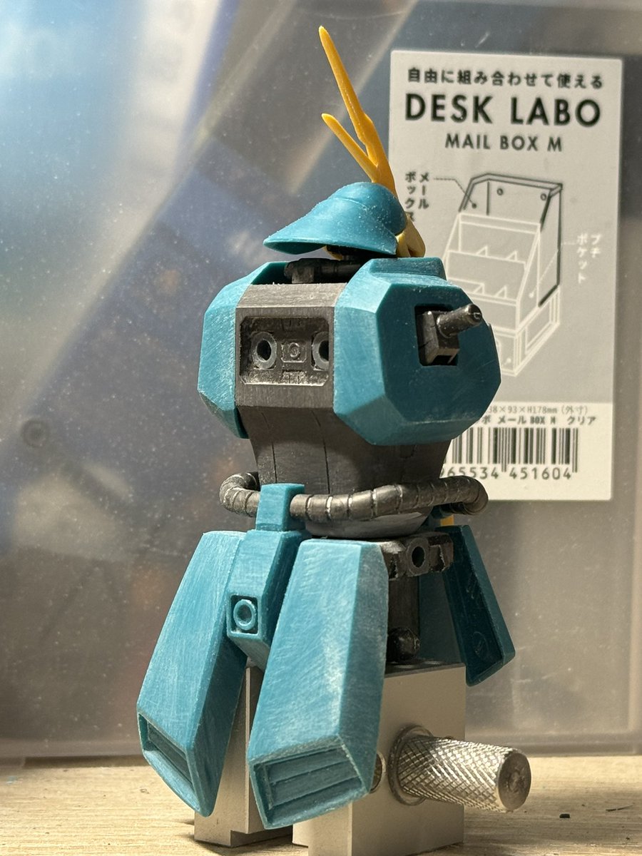 Adige5013's tweet photo. ヤクト・ドーガの続き

昨晩は、腰パーツの表面処理と彫り直し。
今日は、サイドアーマーとスジボリが追加できたら良いな✨️

 #ガンプラ  #gunpla https://t.co/LEZs0ZiMZu
