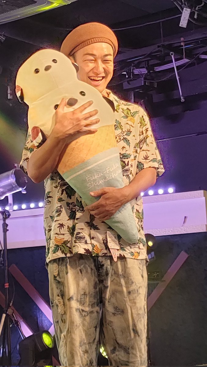 aragonyabemi's tweet photo. ともぞうさんのDJアレンジ最高でした！！ずっと楽しかったです！
お誕生日おめでとうございます😊
＃ともぞう大好き
＃ゆうこや祭り〜ともぞうバースデーSP https://t.co/P1cP62HKlr