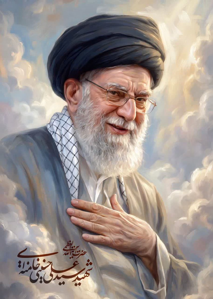 sajedeh_85's tweet photo. #آقای_ایران نگاه کن…
یتیمانت حالا در بی‌سرپناهی این هیاهو، غریب افتاده‌اند.
تو کجا رفته‌ای؟ مگر نمی‌دانی یک لبخند تو، تمام رگ‌های جان ما را دوباره به تپش می‌انداخت؟
من این «رفتن» را باور ندارم... 
#باید_برخاست https://t.co/yDtbWnHflx