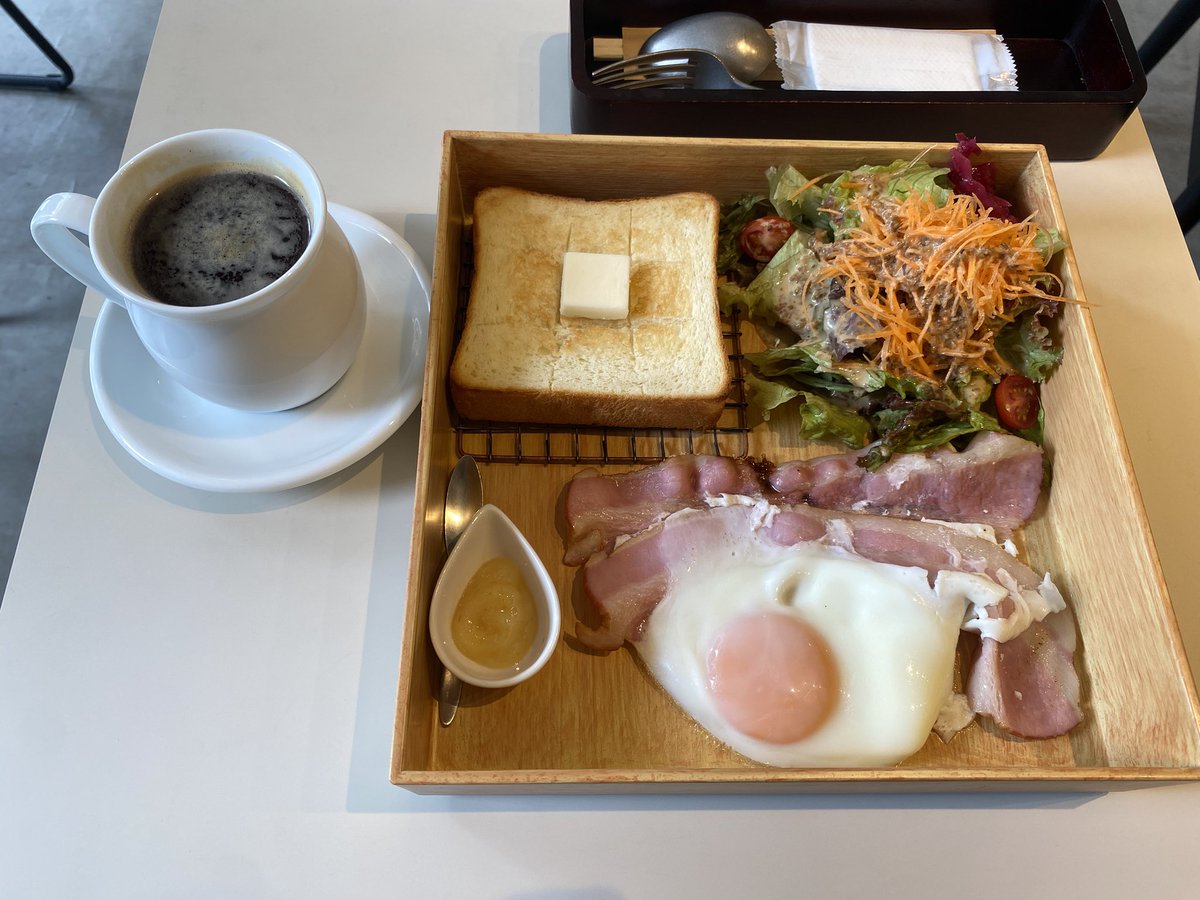 KDHL's tweet photo. 近所喫茶モーニングシリーズ（1000円） https://t.co/5AXC9tvxIL
