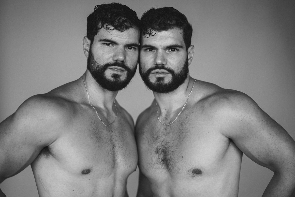 castillotwins's tweet photo. Gemelos espejo! 🔥 https://t.co/wEOoiETlEm