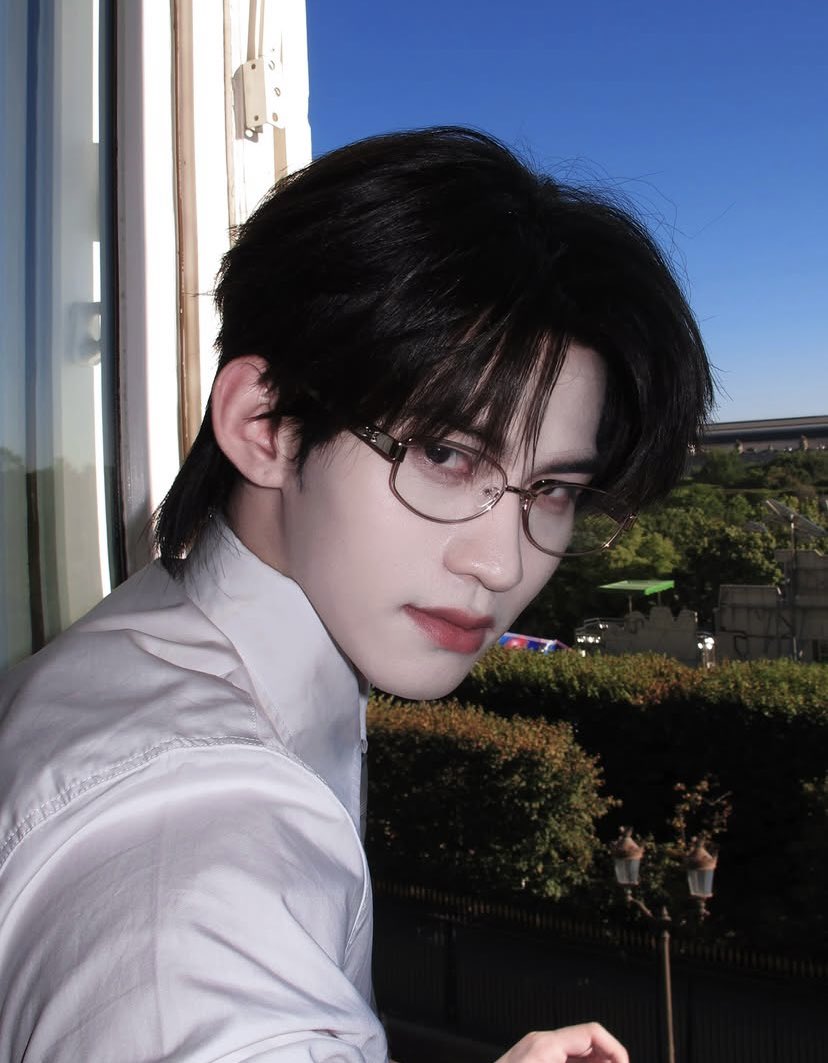 WithYUNYI's tweet photo. นับวันยิ่งหล่อ https://t.co/YnE7G0fuL3