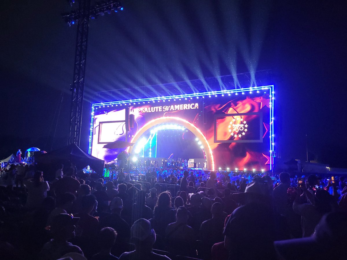 NiemotkaMike's tweet photo. Okay patriots, the party is back on!!! It worked out better since now we have seats by the main stage, and look who is waiting to give his speech! #america250 #july4th #bestcountryever #Ilovemycountry https://t.co/AINmCnfhTK