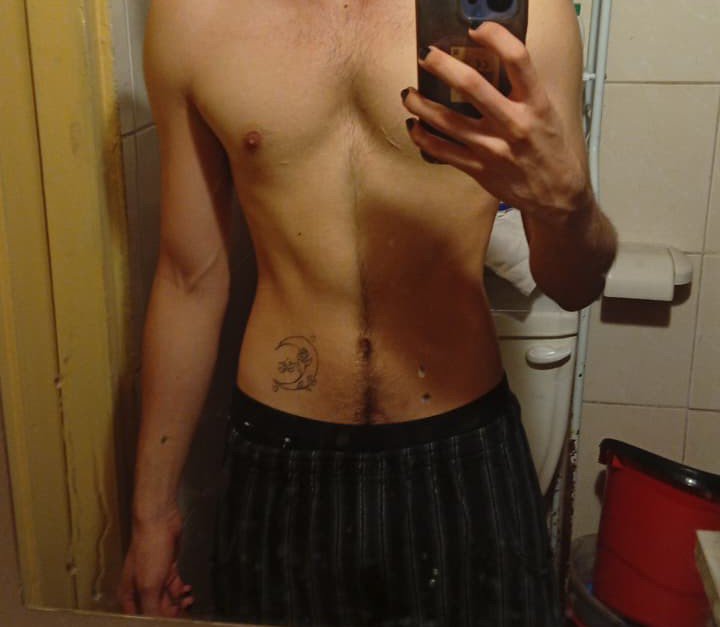 demon_iac_'s tweet photo. Re flaco yo ¿Qn para tomarnos fotos o grabar? 

#rt https://t.co/OuAzQliXYf