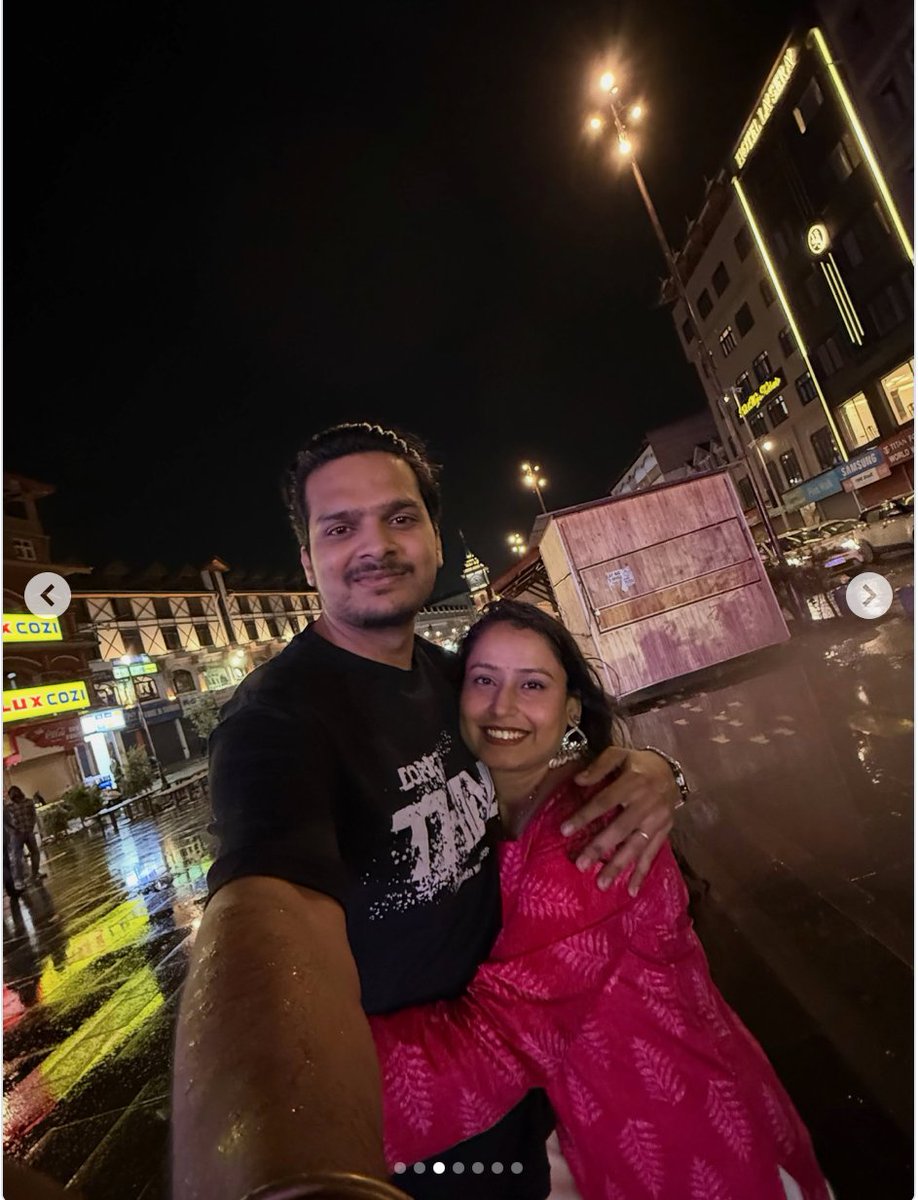 ChuddyPasha's tweet photo. Ruksana ☪️ doting on husband Ashish 🕉️ in Srinagar, Kashmir!
#BLT #InterfaithCouple #HinduMuslimLove https://t.co/D1rrmUTynh