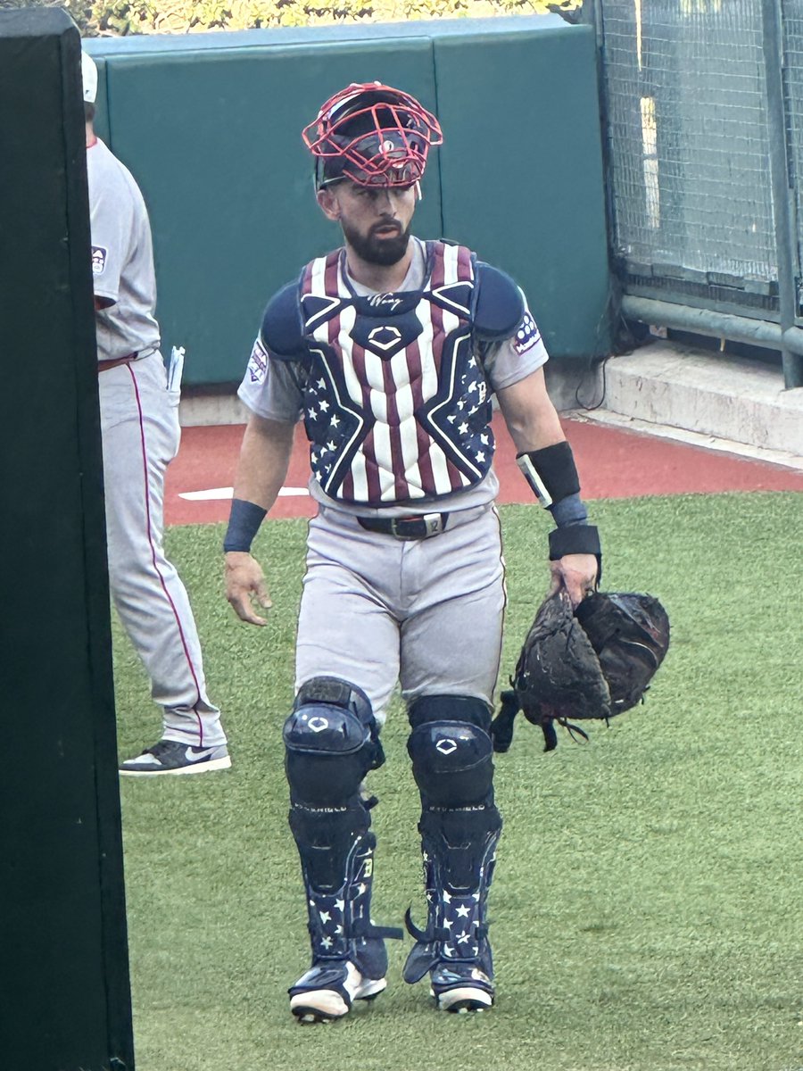 BoSox_12's tweet photo. Connor Wong looking sharp for the 4th

#WriteInWong for All Star https://t.co/25ZbzgYD5L