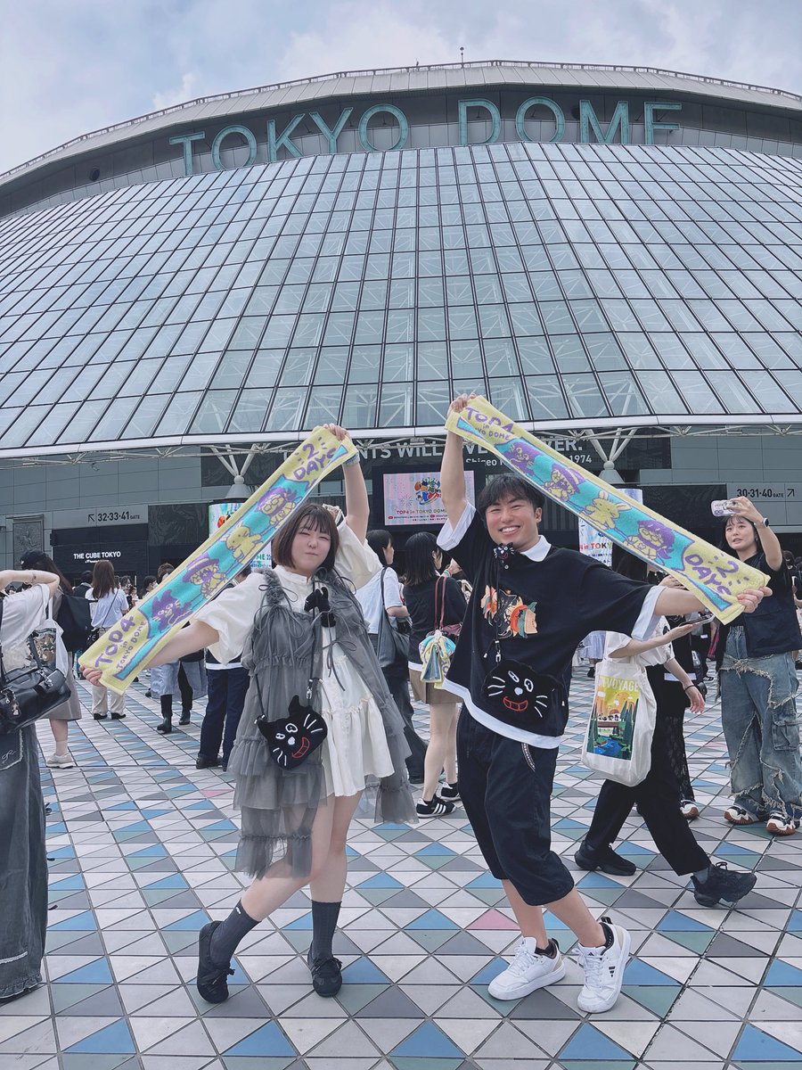 isoyan731's tweet photo. 今日はTOP4 DAY2！！！
全力楽しむます！！🥰🥰
公演待ち遠しすぎる、、！

相方まやや！ https://t.co/slKDW47pXk