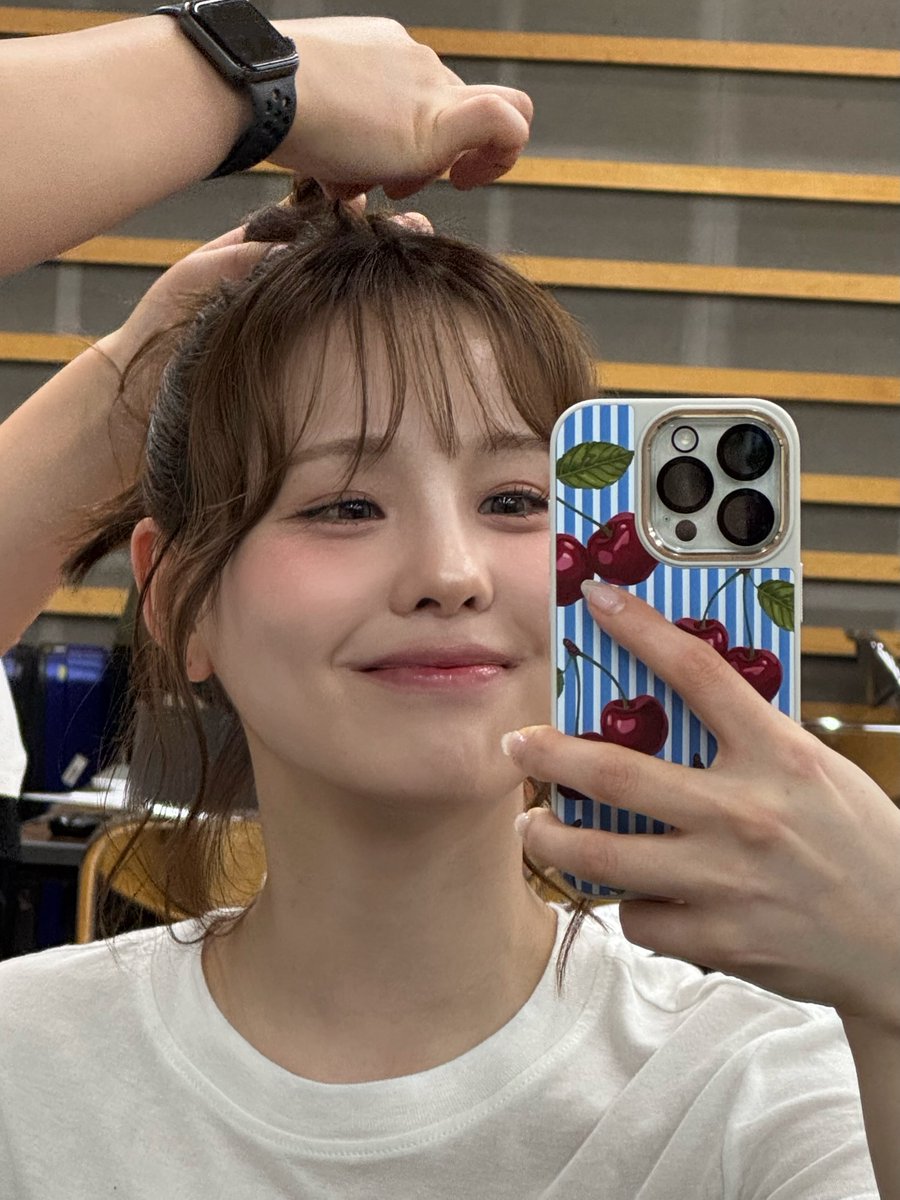 マコ NiziU