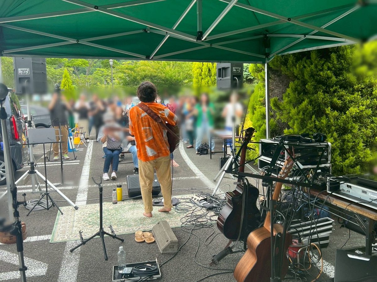 tkmr329's tweet photo. ばーすでい感謝祭in利府菅谷台本店

3週に渡り、ばーすでいさんで歌わせていただきました

遠方からの参加や、久々の再会など、来てくれた皆様ありがとう✌️
まるでツアー！

自分にとって新しい刺激になったし、
ぶどうパンって新曲も出来たし、
新しい音楽やご縁がここから生まれていったらいいな！ https://t.co/63btCMXjlN