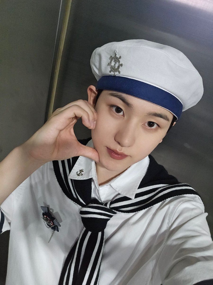 rppfkf's tweet photo. 귀여워귀여워귀여워귀여워귀여워이계훈 https://t.co/NNbUXMUhOr