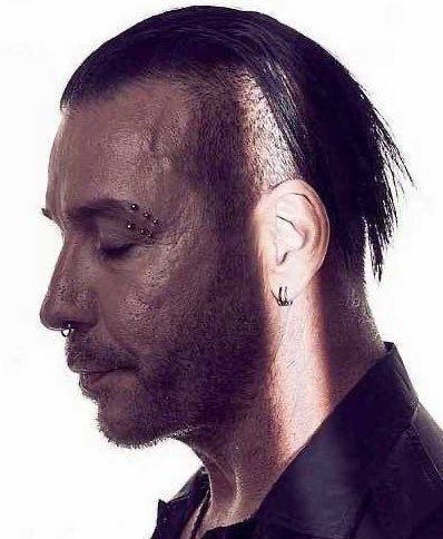 qrpress_'s tweet photo. Till Lindemann - Rammstein https://t.co/7BaEqqlvGg