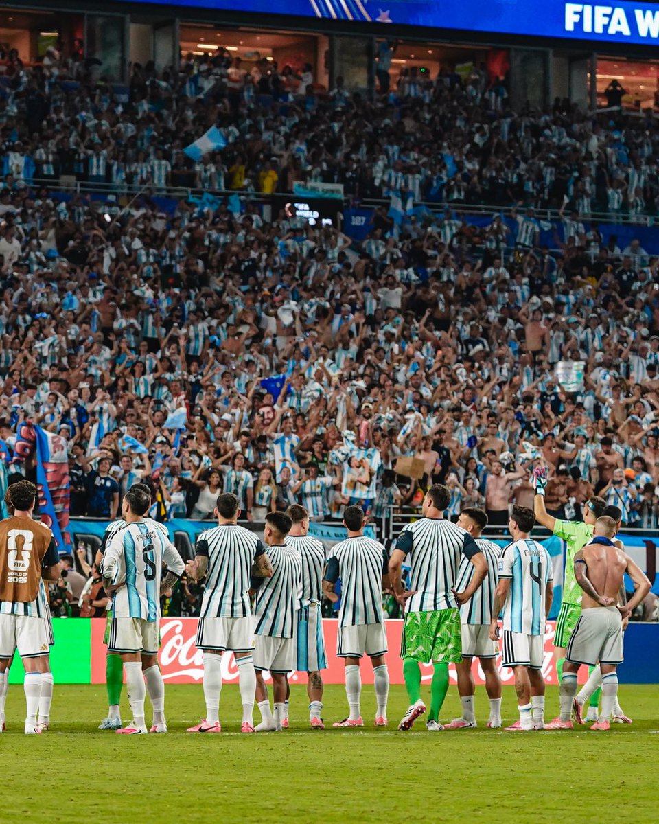 tatografias's tweet photo. 🩵🤍 Todos juntos hasta el final. https://t.co/V3MrOtGvp7