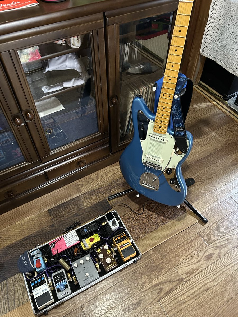 naorunt27's tweet photo. 見に来ていただいた皆様、ありがとうございました！俺のバックで弾けばいい🎸と言っていただいた原島さんとの約束が果たせました。まだまだギター精進します。。 https://t.co/NodSNYs6Qi