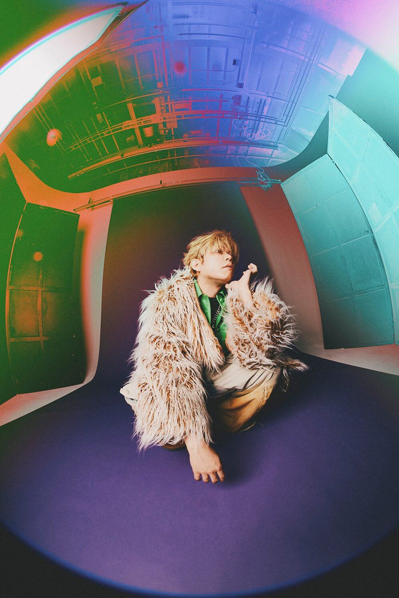 natalie_mu's tweet photo. 神山羊の4年ぶりアルバムは「Chemical X」
楽曲が化学反応を起こす集合体に

🔽詳細・コメント
https://t.co/lTIC0mgno5

#神山羊 https://t.co/c8wBLHASF7