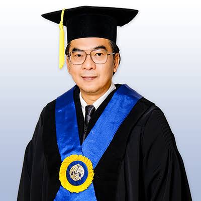 abulmuzaffar10's tweet photo. Siapa sih Prof Ali Berawi? Buat yang pengen tahu..

Beliau ini orang Lampung asli (CMIIW)

Beliau dulu mantan deputi IKN bidang Transformasi Hijau. Tapi sudah mengundurkan diri dan sudah diberhentikan sejak Februari 2025.

Prof. Ali ini yang menyiapkan master plan, blueprint, infrastruktur digital, sampai konsep Smart Forest City di IKN.

Keilmuan beliau juga diakui sangat luas. Cek aja google scholarnya : 5.568 sitasi, h-index 38, dan 122 publikasi i10-index

Artinya apa? Karya beliau ini udah dikutip dan jadi referensi peneliti lain. Terutama di bidang infrastruktur dan manajemen konstruksi.