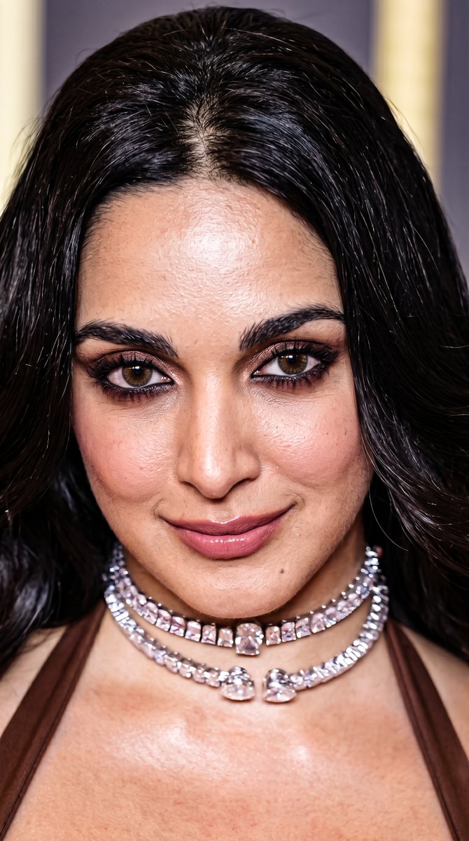 UHQ_TWEETS's tweet photo. #KiaraAdvani 😍 https://t.co/fCX0soSmVJ