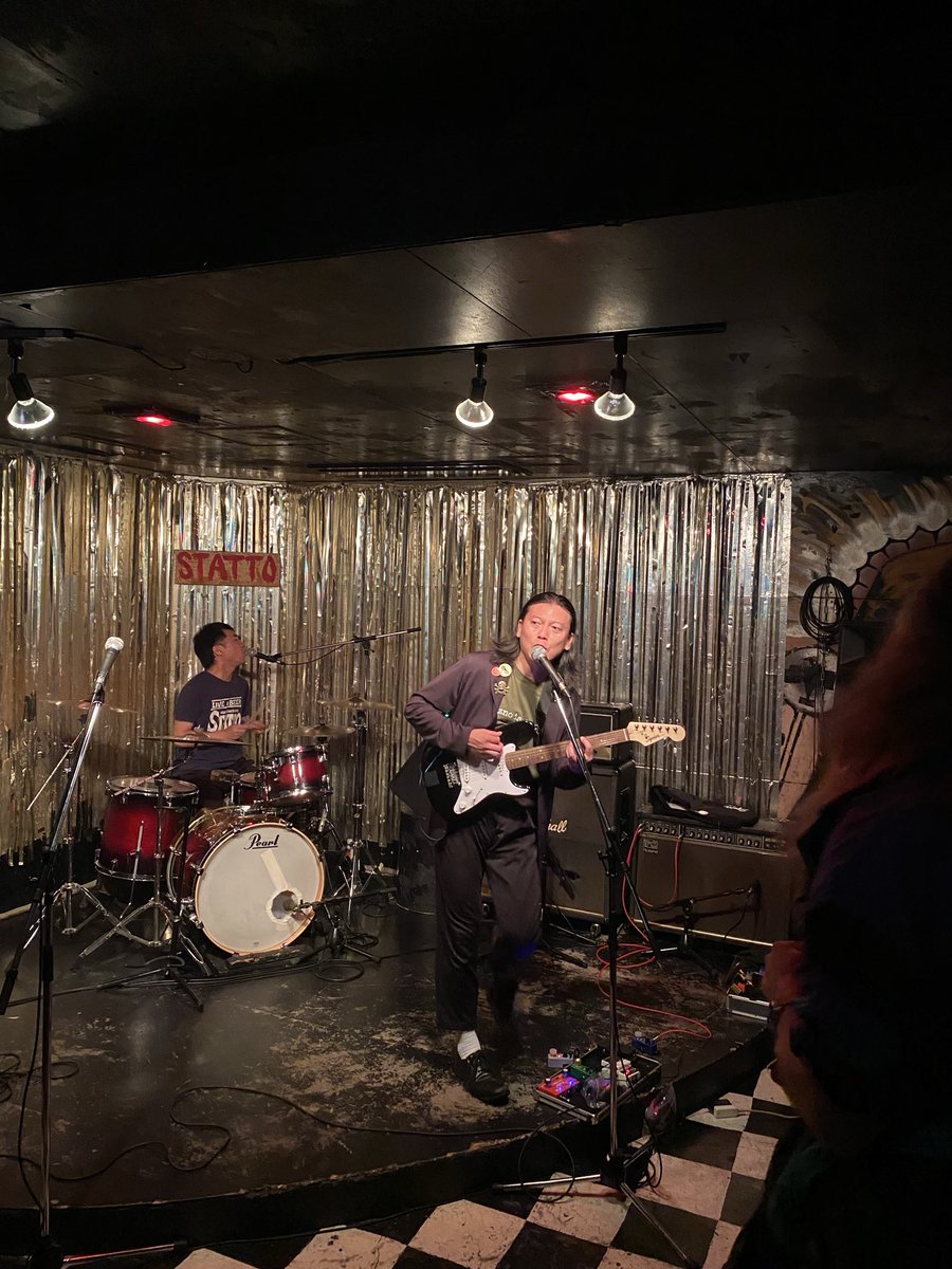kmiz78's tweet photo. 素晴らしき夜でした！
千葉ケイコさん、何回見ても心揺さぶられる。対バンの皆さんも全部凄かった！ https://t.co/4gdlzYr9wR