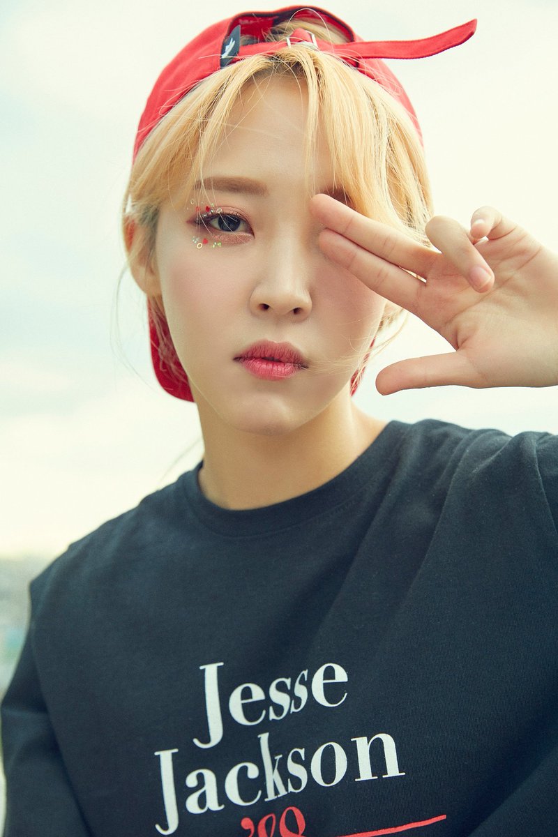 27Dalssem's tweet photo. 우리별이🤍
어느쪽이 최근이게? https://t.co/zZTvrB4UWj