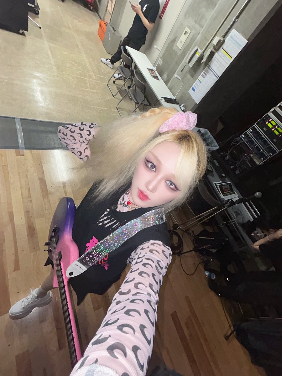 🩷Lisa 13🩷義手ギタリスト🎸💪義手ピックは手作り (@lhjw121315666