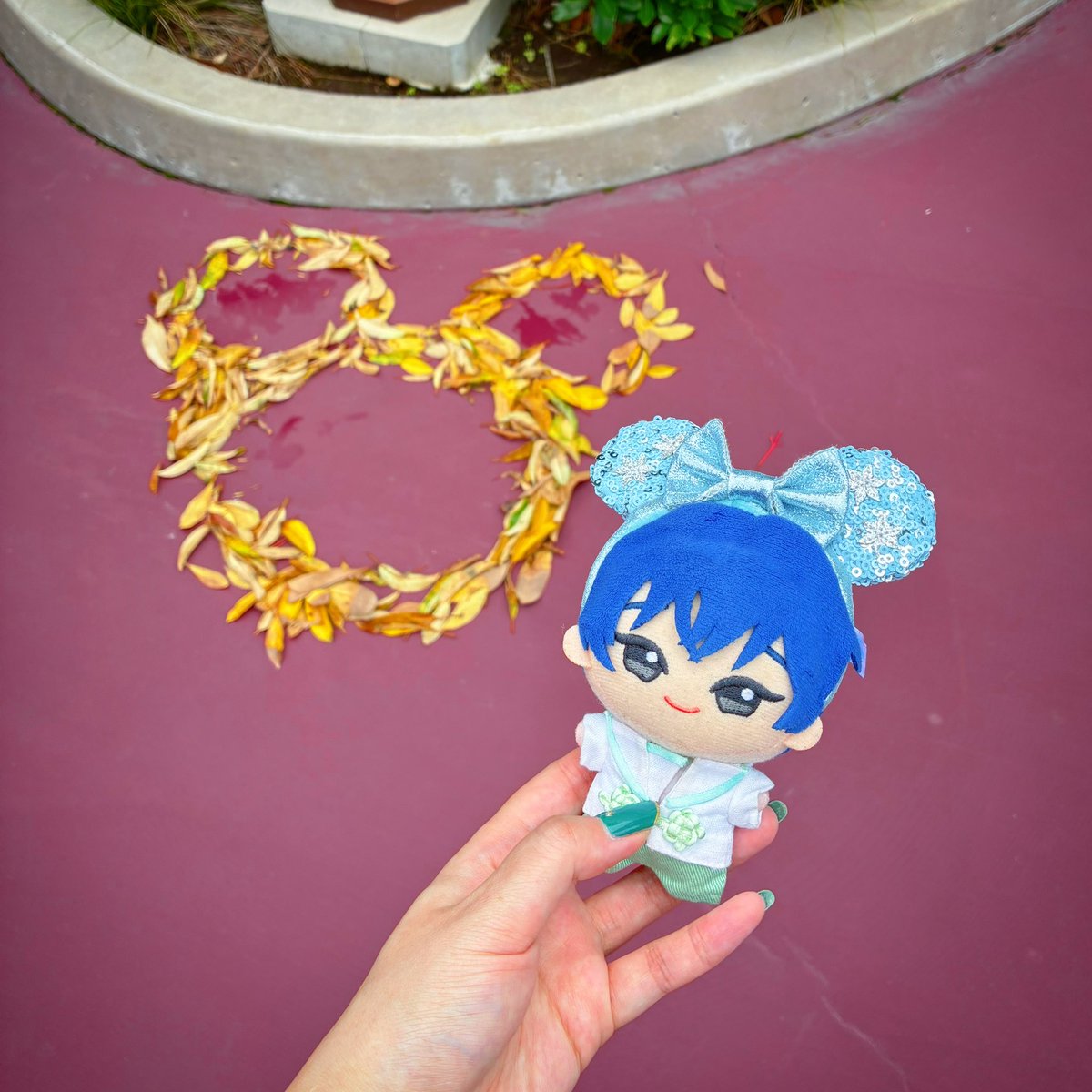 PelChanCat's tweet photo. 草ミッキーがいた！ https://t.co/Na6F7KjHmb