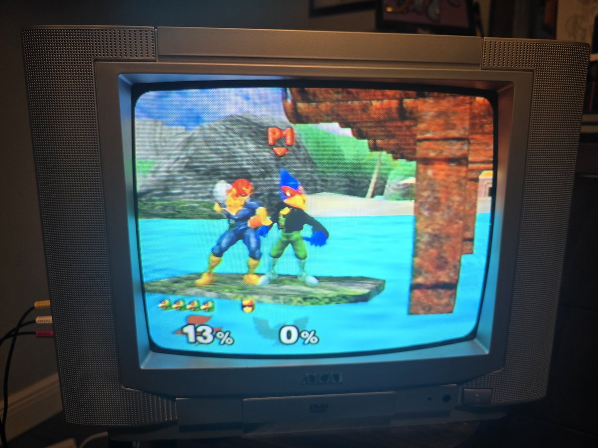 DashOfNIX's tweet photo. I forgot just how much I vastly prefer to play old games on crt compared to computer monitors https://t.co/fAbY0tZaqm