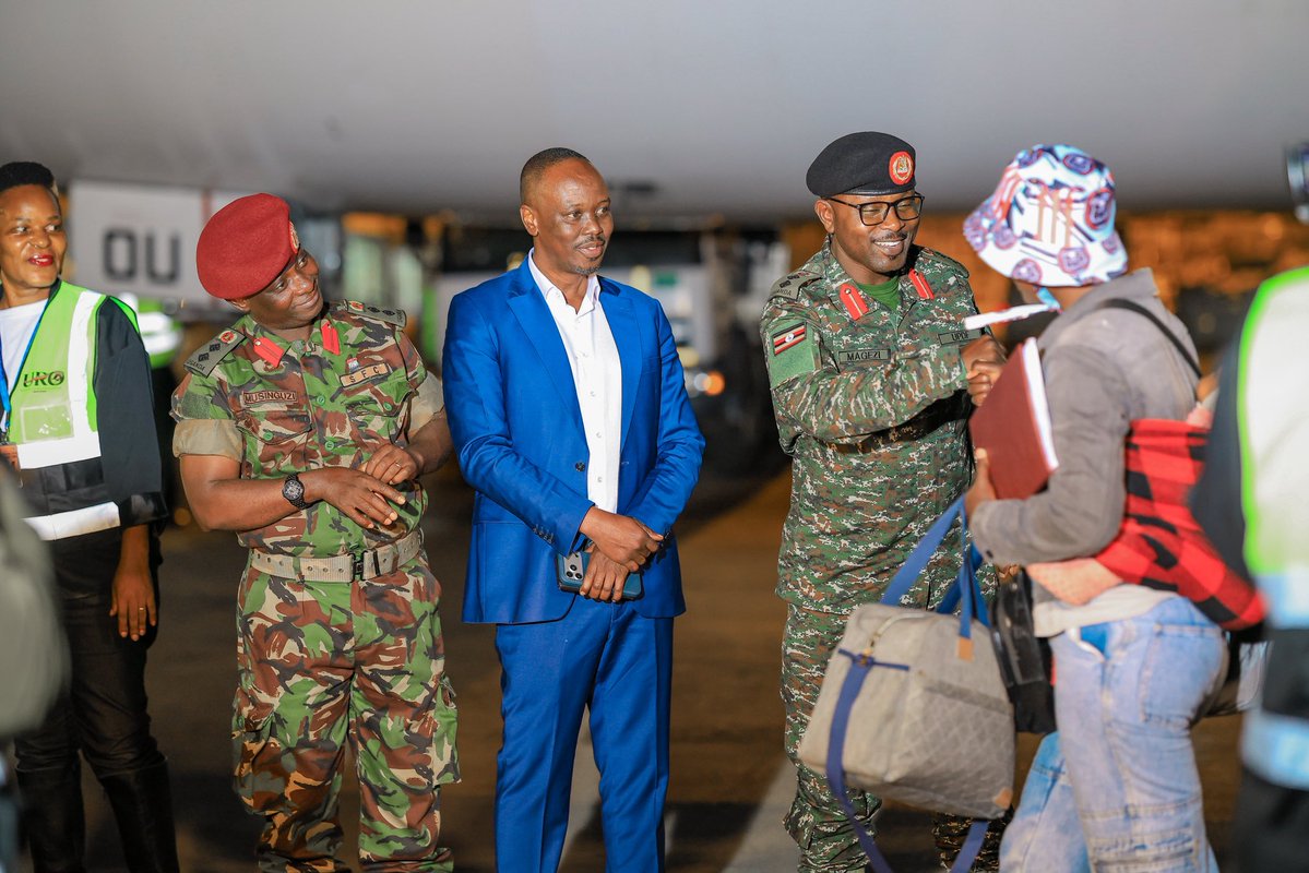 UgEmbassySA's tweet photo. For many, it was more than just a flight home. It was a journey from uncertainty to safety. 

As the aircraft doors opened at Entebbe International Airport, tears of relief, warm embraces and heartfelt gratitude filled the arrivals terminal as families and Government officials welcomed the returnees back to the Pearl of Africa.

@mkainerugaba @GovUganda @KagutaMuseveni @GCICUganda @UgandaMediaCent @ubctvuganda @ChrisOMagezi @d_ogwang @AmoruPaul @UgandaMFA