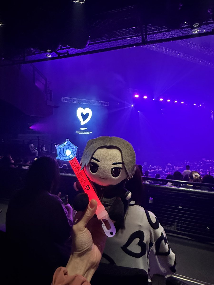 C141f's tweet photo. 昨日は楽しかった✨
#JINAKANISHI
#JINAKANISHIHEARTLIVE2026
#JINDEPENDENCEDAY7/4
#HappyBirthDay https://t.co/9B0l5ZURAg